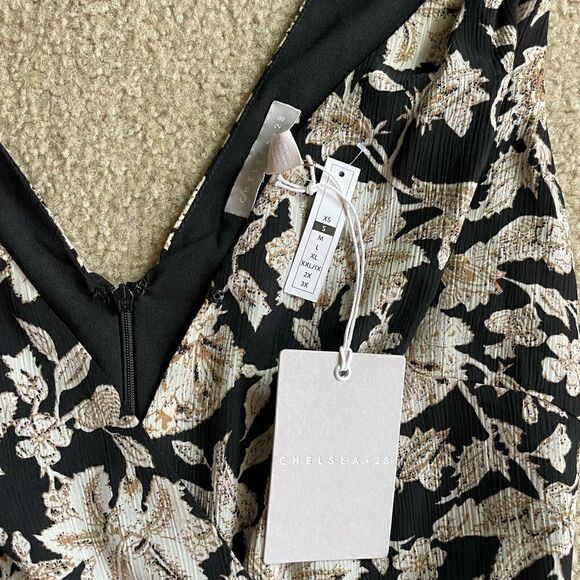 CHELSEA28 Women's Floral Surplice Sleeveless Dress S - Picture 6 of 7